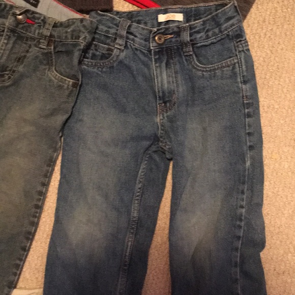 2 sweaters and 2 pairs of boys jeans size 3T - Picture 7 of 8